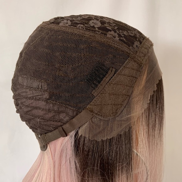 Very Pretty 16” Ombre Pearl Pink Premium Fiber Lace Front Wig - Picture 5 of 9